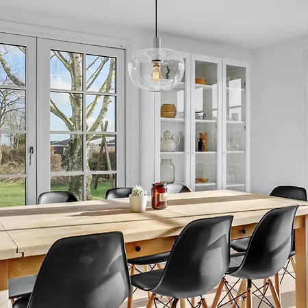 Hébergement de vacances With A Fireplace 267