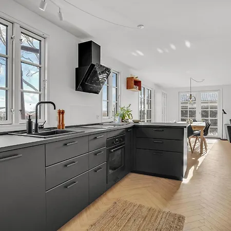 Semesterbostad With A Fireplace 267 *