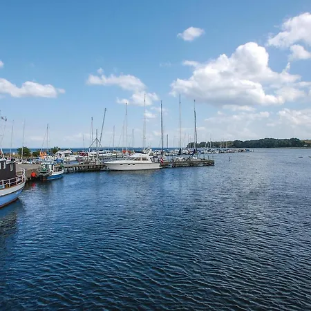 With A Fireplace 267 *